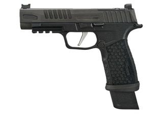 SIG Sauer P365 Fuse 9mm - 4.3" - Safety - 2x 21 Round 1x 17 Round - Pistol
